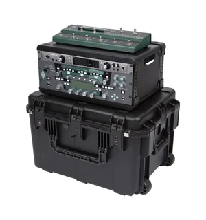 SKB 3I-231714GFX 4U iSeries Injection Moulded Guitar FX Fly Rack with Wheels